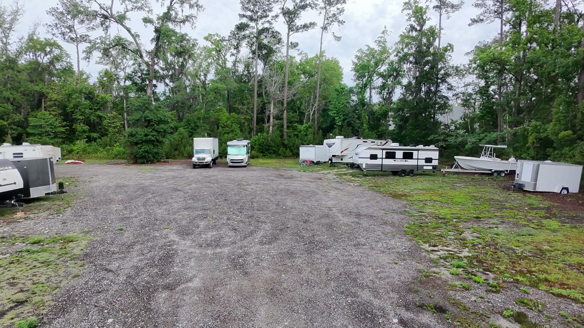 Gated 24/7 storage facility on Jacksonville's Northside